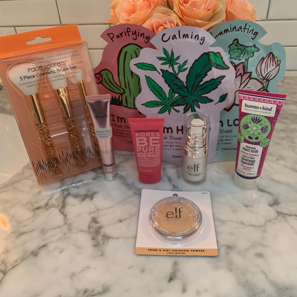 Pamper Yourself! Skincare & Makeup Bundle